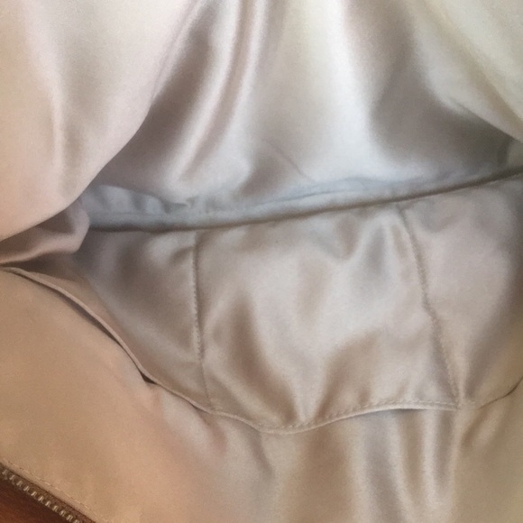 Roots Leather Bag - Picture 6 of 9